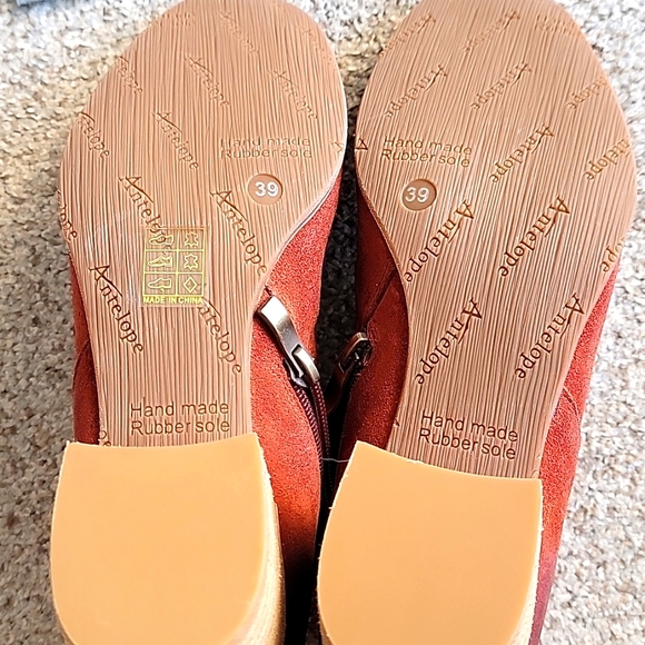 New Antelope Tobacco Suade Smooth Bootie N4 Sz EU 39/ 8 USA - Picture 4 of 8